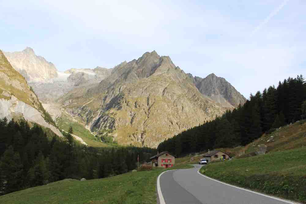 est ce que le tour du mont blanc est difficile